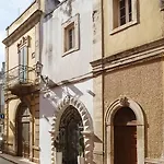 Diffuso Dimora Rossi Charme Turi