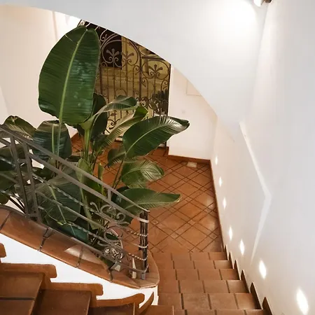Hotel Diffuso Dimora Rossi Charme 3*
