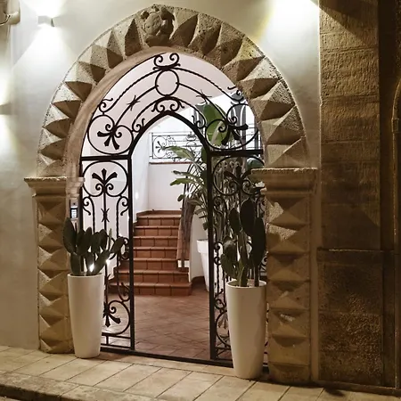 Diffuso Dimora Rossi Charme Hotel
