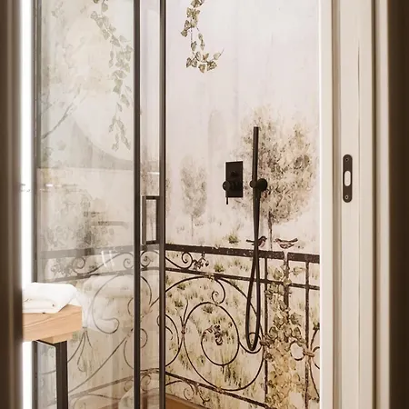 Hotel Diffuso Dimora Rossi Charme