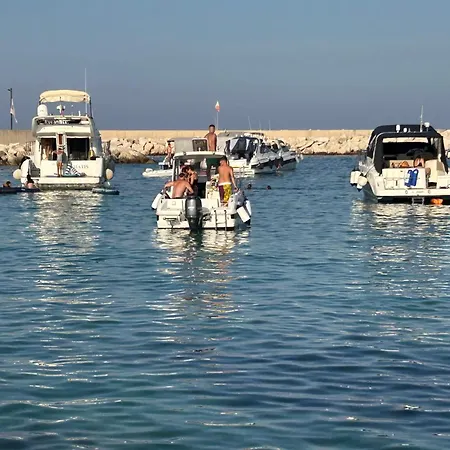 Diffuso Dimora Rossi Charme 3* טורי