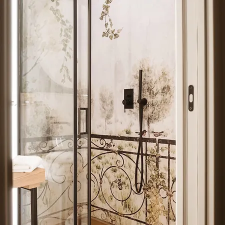 Hotel Diffuso Dimora Rossi Charme