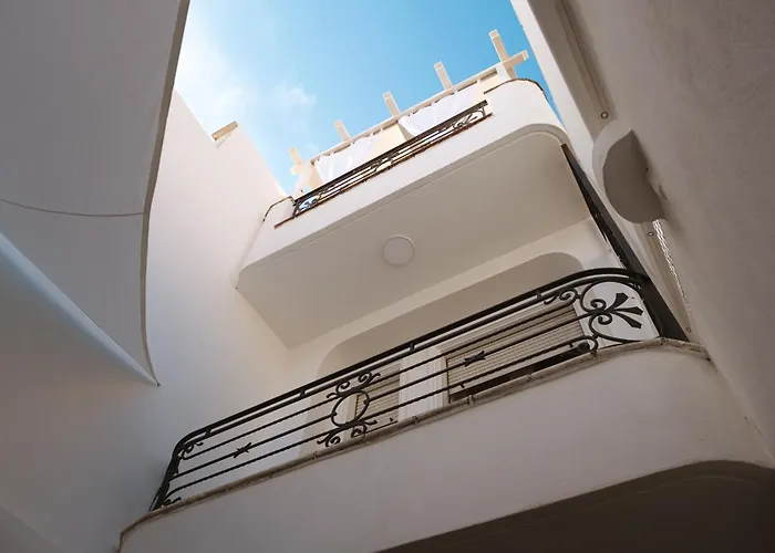 Hotel Diffuso Dimora Rossi Charme